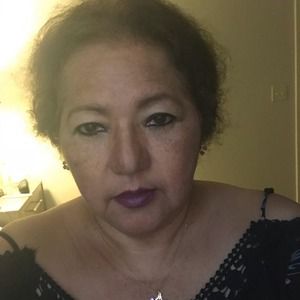 Meet your Posher, Noemi